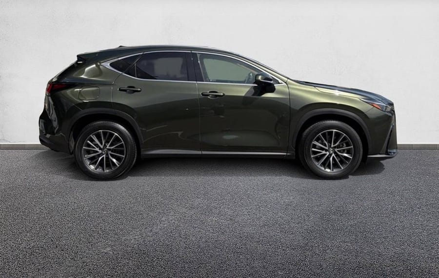 Choisissez votre lexus nx chez CarGo Flex