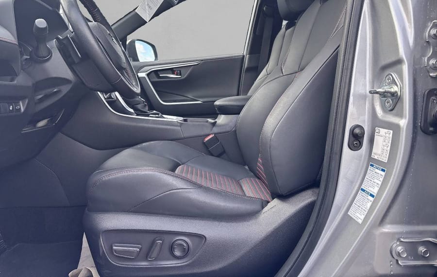 Choisissez votre suzuki across chez CarGo Flex