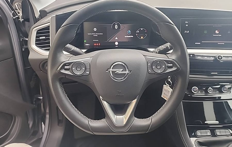 Choisissez votre opel grandland chez CarGo Flex