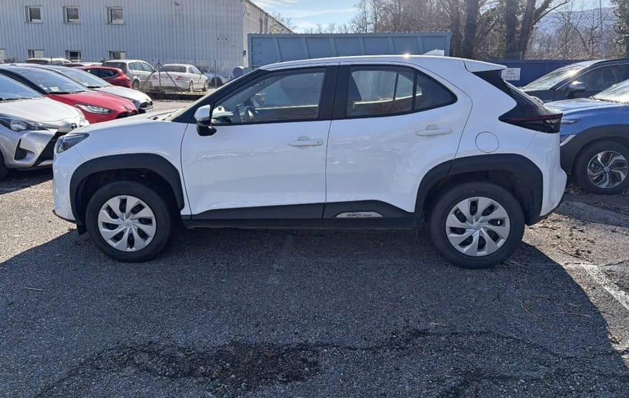 Choisissez votre toyota yariscross chez CarGo Flex