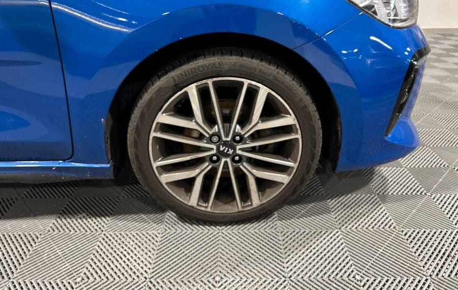 Choisissez votre kia rio chez CarGo Flex