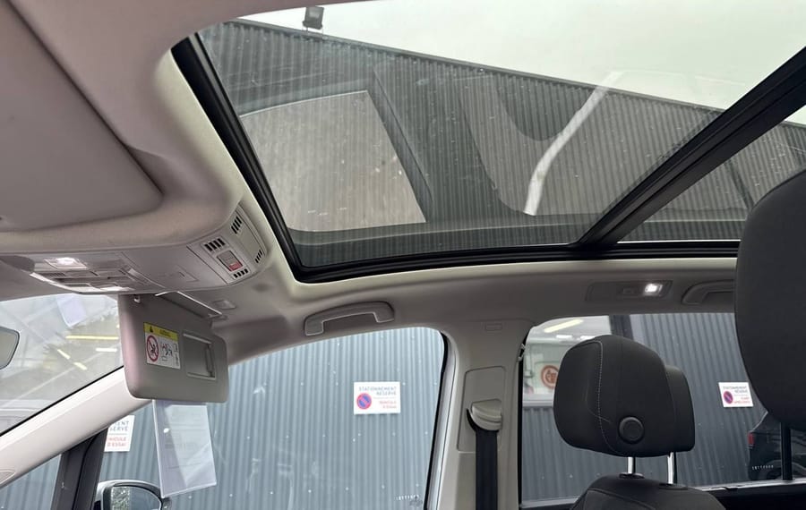 Choisissez votre volkswagen touran chez CarGo Flex