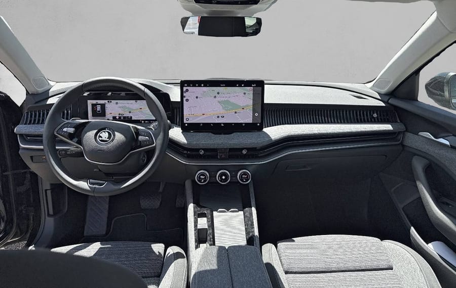 Choisissez votre skoda superbbreak chez CarGo Flex