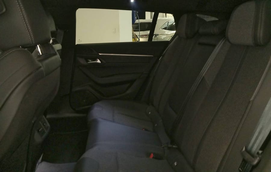 Choisissez votre peugeot 508break chez CarGo Flex