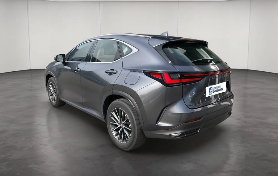 Choisissez votre lexus nx chez CarGo Flex