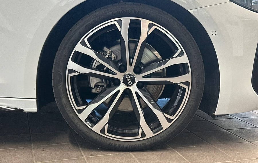 Choisissez votre audi a5 chez CarGo Flex
