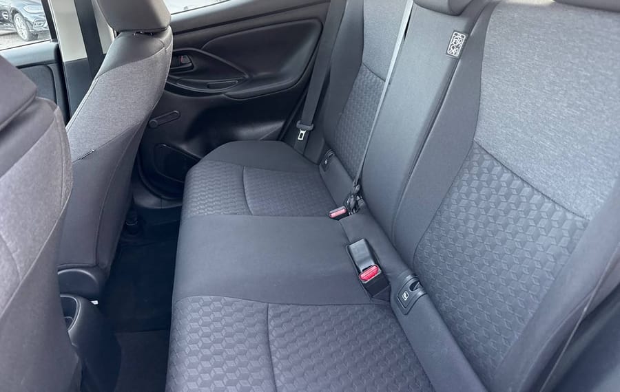 Choisissez votre toyota yaris chez CarGo Flex