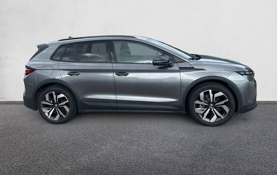 Choisissez votre skoda elroqelectrique chez CarGo Flex