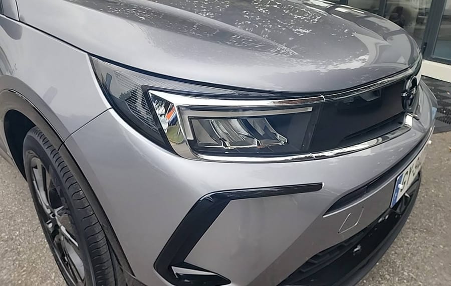 Choisissez votre opel grandland chez CarGo Flex