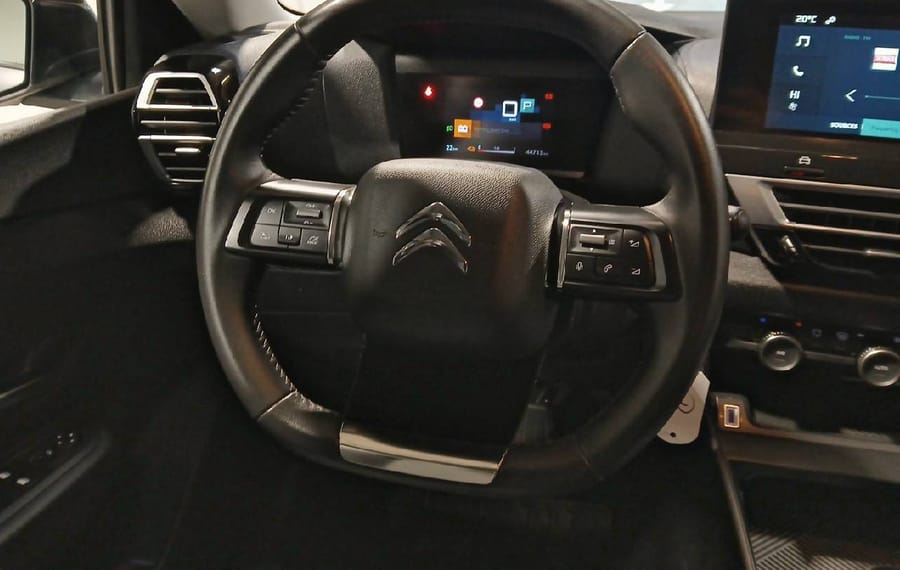 Choisissez votre citroen c4electrique chez CarGo Flex