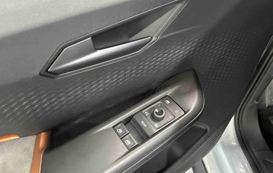 Choisissez votre cupra bornelectrique chez CarGo Flex