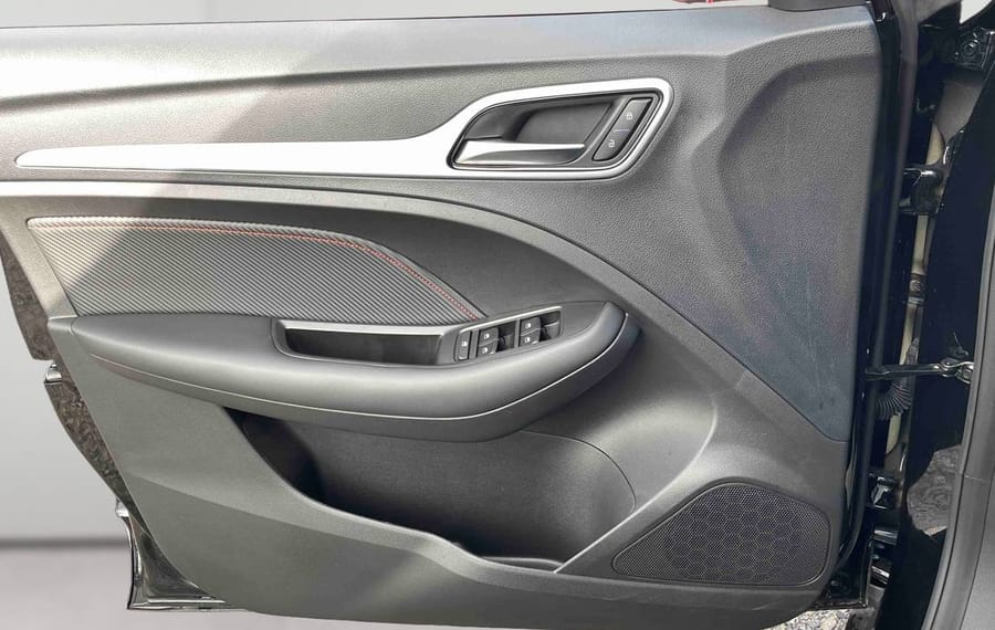 Choisissez votre mg zs chez CarGo Flex