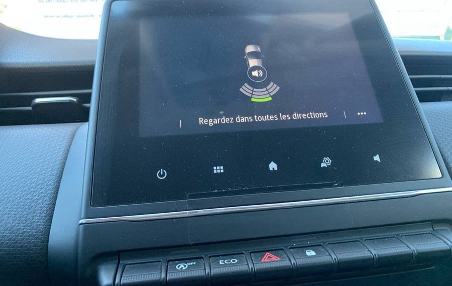 Choisissez votre renault clio chez CarGo Flex