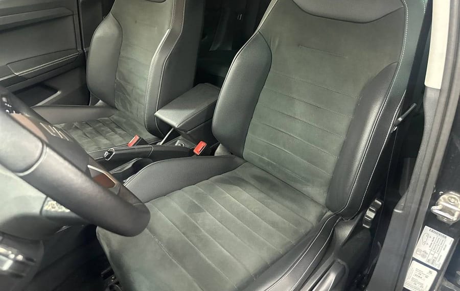 Choisissez votre seat arona chez CarGo Flex