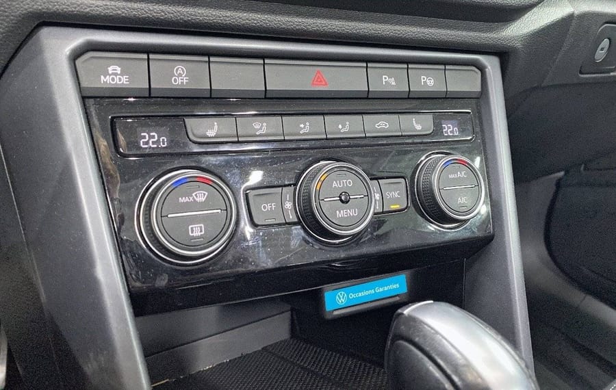 Choisissez votre volkswagen troccabriolet chez CarGo Flex