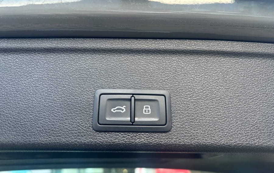 Choisissez votre audi a4break chez CarGo Flex