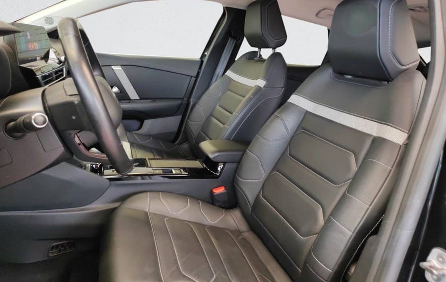 Choisissez votre citroen c4electrique chez CarGo Flex
