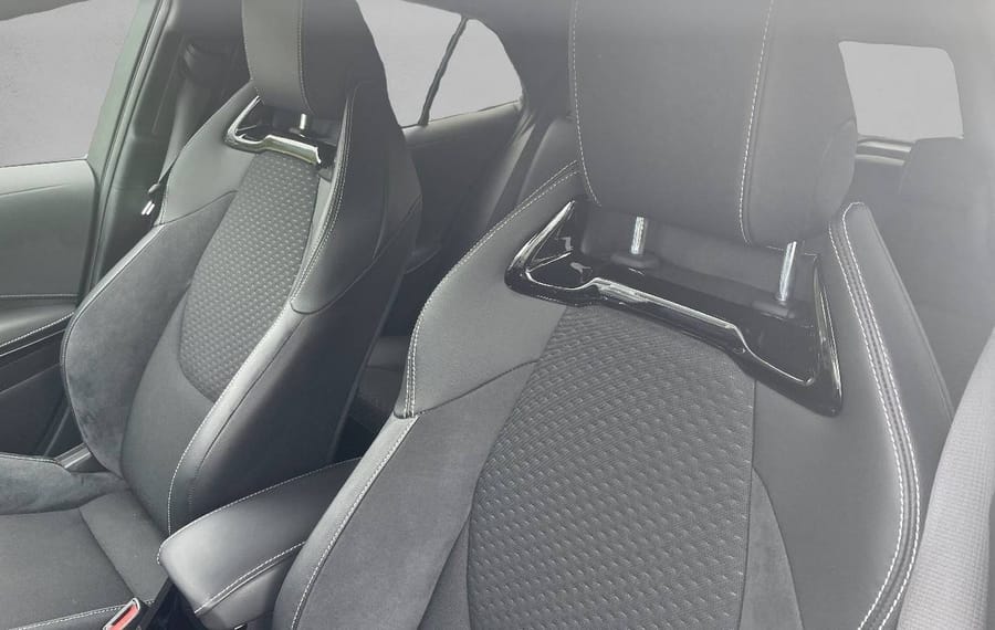 Choisissez votre toyota corolla chez CarGo Flex