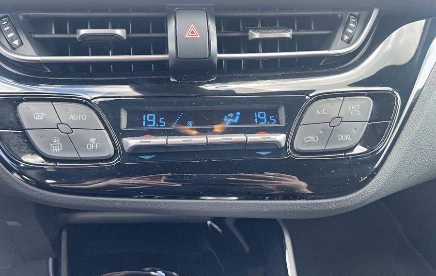 Choisissez votre toyota chr chez CarGo Flex