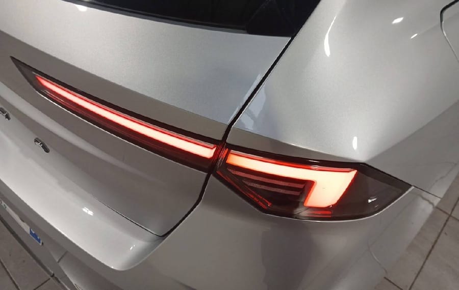 Choisissez votre opel astra chez CarGo Flex