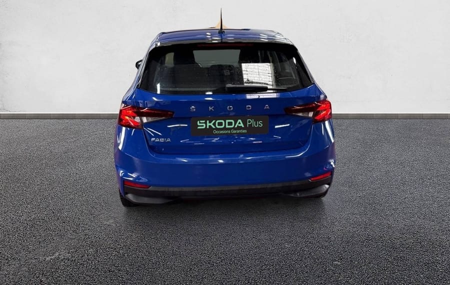 Choisissez votre skoda fabia chez CarGo Flex