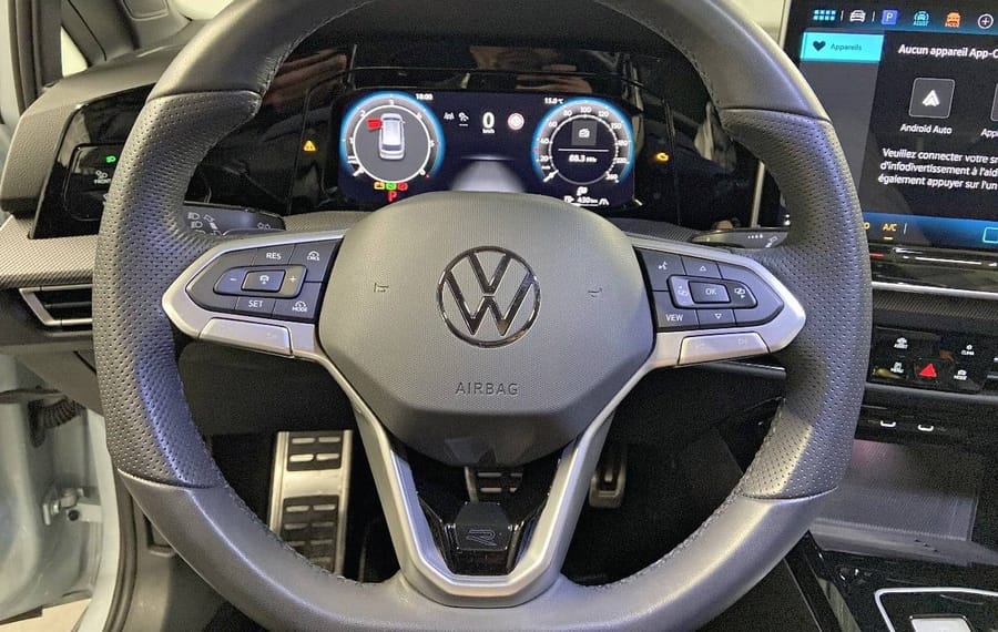 Choisissez votre volkswagen golfbreak chez CarGo Flex