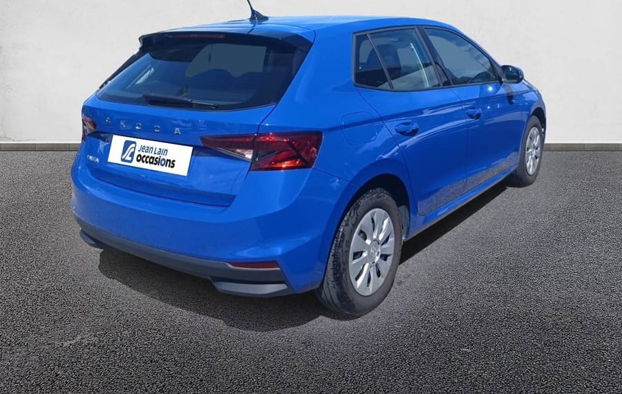 Choisissez votre skoda fabia chez CarGo Flex