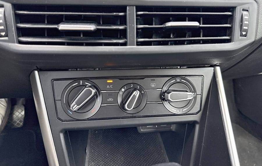 Choisissez votre volkswagen taigo chez CarGo Flex