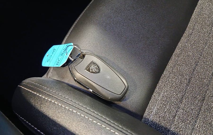 Choisissez votre peugeot 5008 chez CarGo Flex