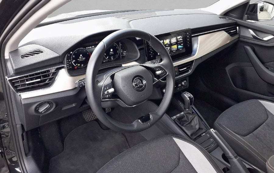 Choisissez votre skoda scala chez CarGo Flex
