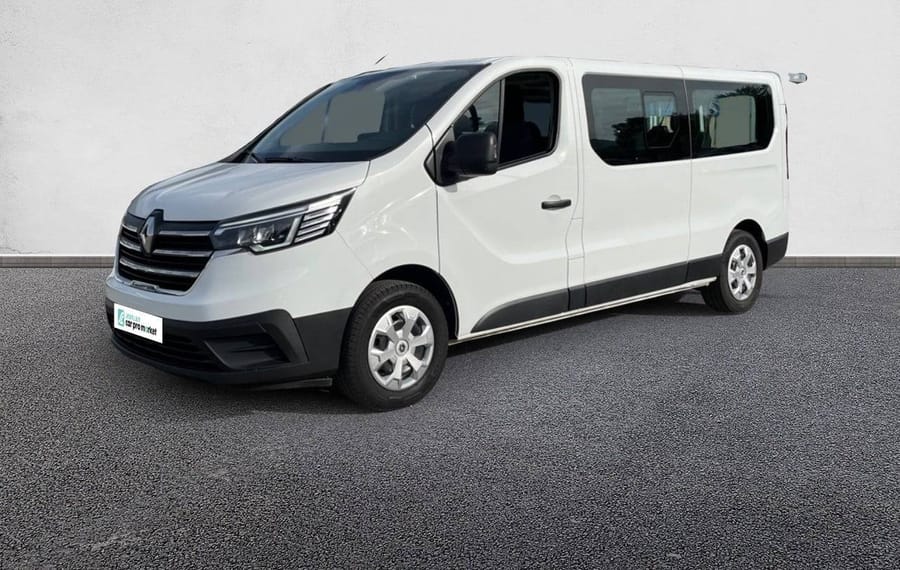 Choisissez votre renault traficcombi chez CarGo Flex