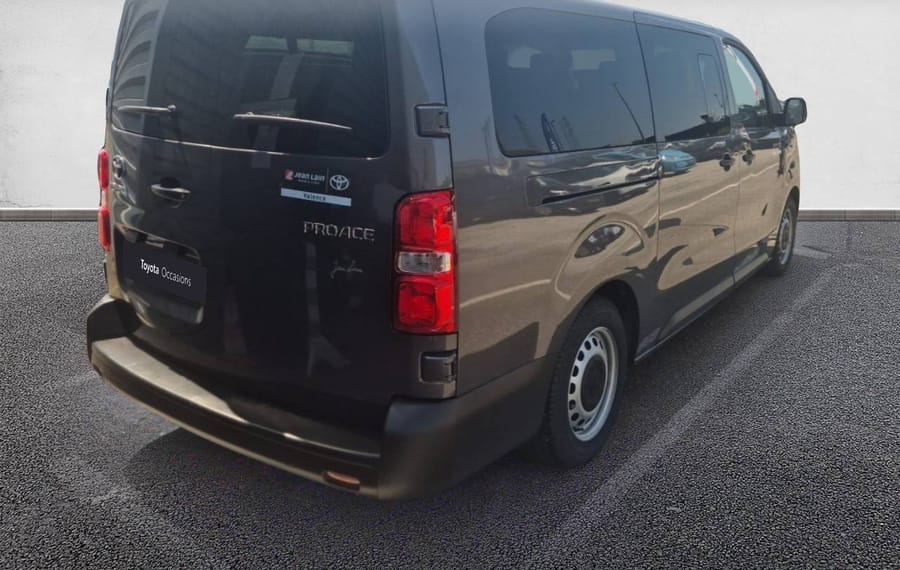 Choisissez votre toyota proacecombi chez CarGo Flex