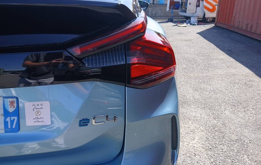 Choisissez votre citroen c4electrique chez CarGo Flex
