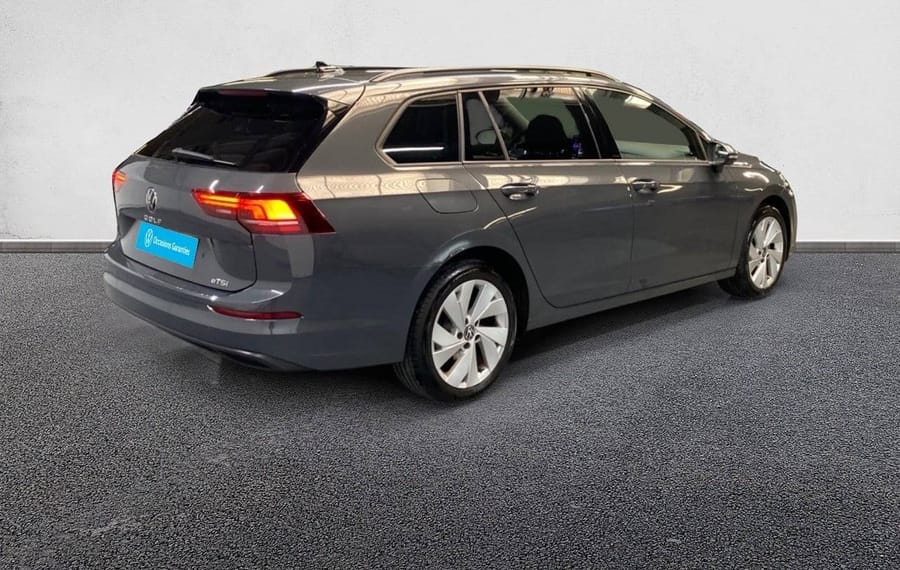 Choisissez votre volkswagen golfbreak chez CarGo Flex