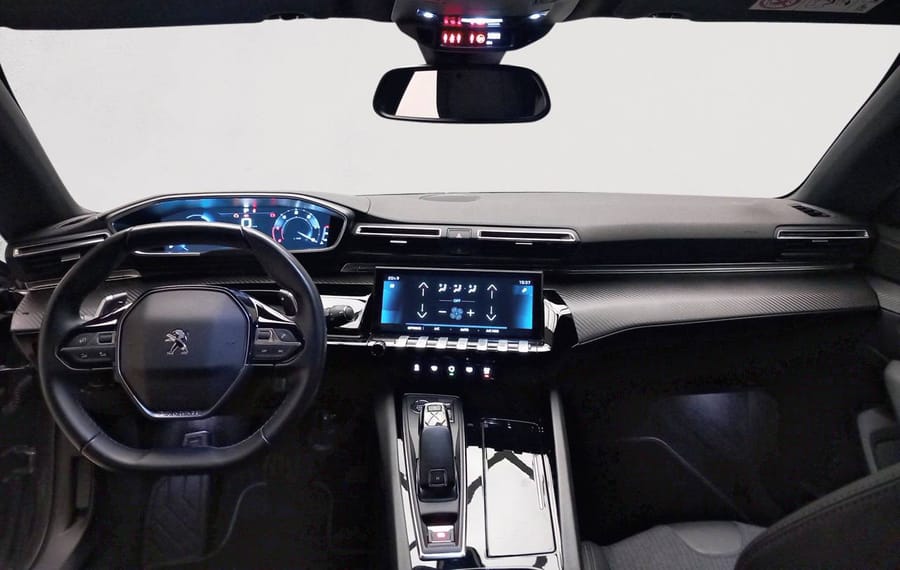 Choisissez votre peugeot 508break chez CarGo Flex