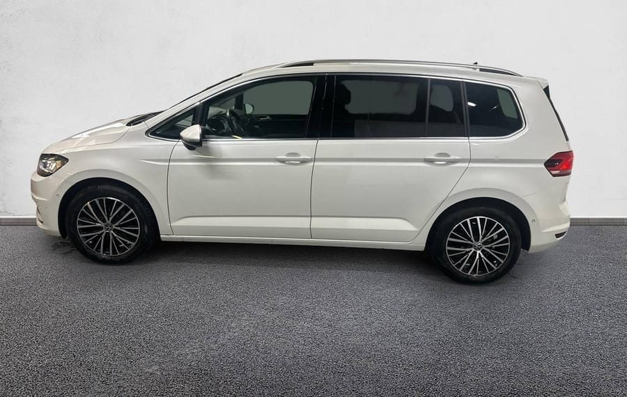 Choisissez votre volkswagen touran chez CarGo Flex