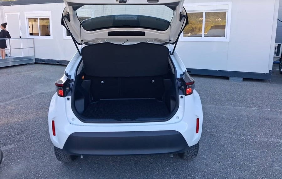 Choisissez votre toyota yariscross chez CarGo Flex