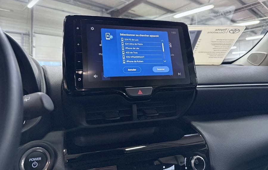 Choisissez votre toyota yariscross chez CarGo Flex