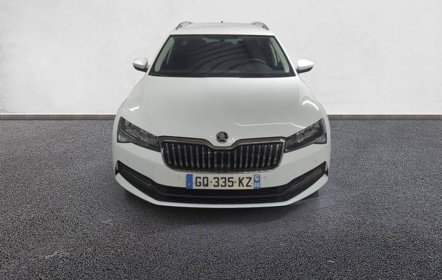 Choisissez votre skoda superbbreak chez CarGo Flex