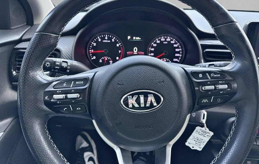 Choisissez votre kia stonic chez CarGo Flex