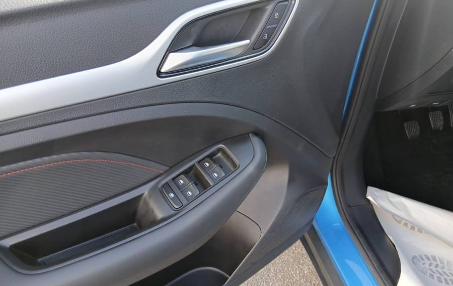 Choisissez votre mg zs chez CarGo Flex