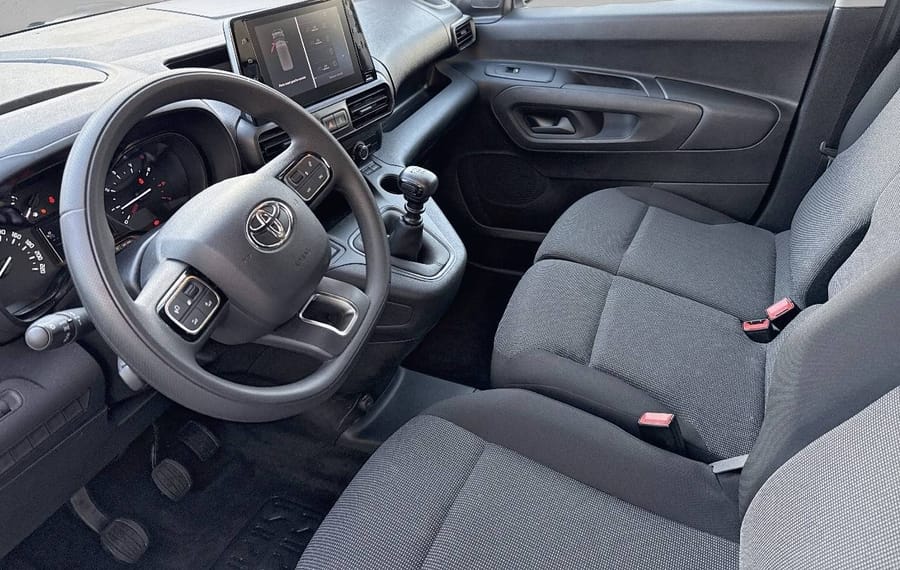 Choisissez votre toyota proacecityverso chez CarGo Flex