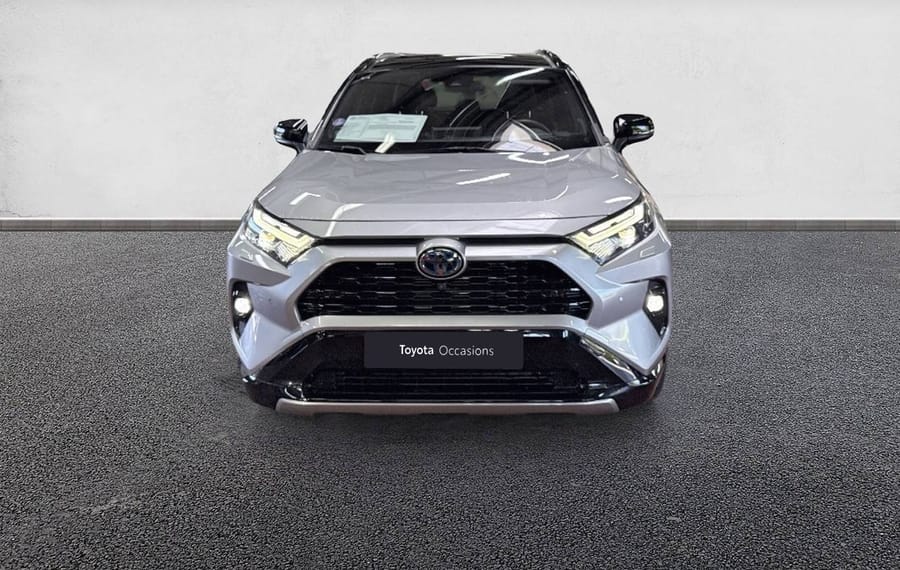 Choisissez votre toyota rav4 chez CarGo Flex