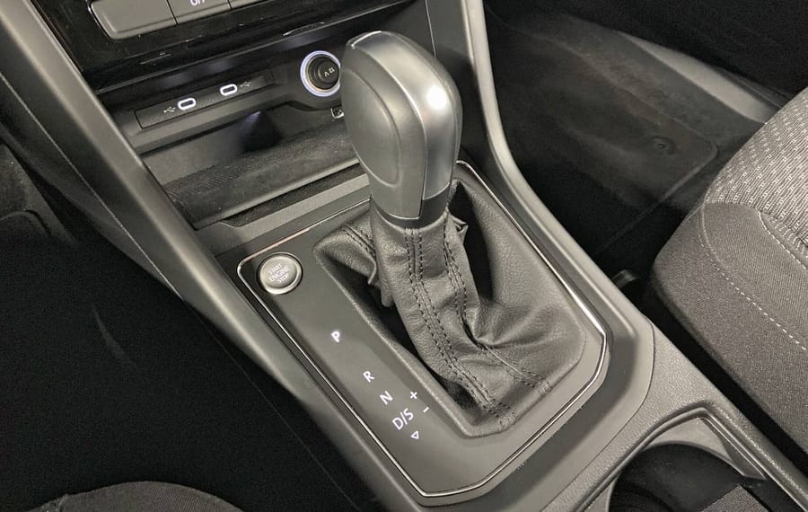 Choisissez votre volkswagen touran chez CarGo Flex