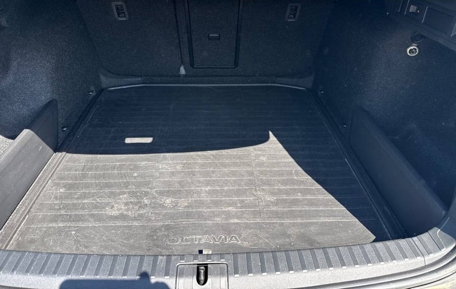 Choisissez votre skoda octaviabreak chez CarGo Flex