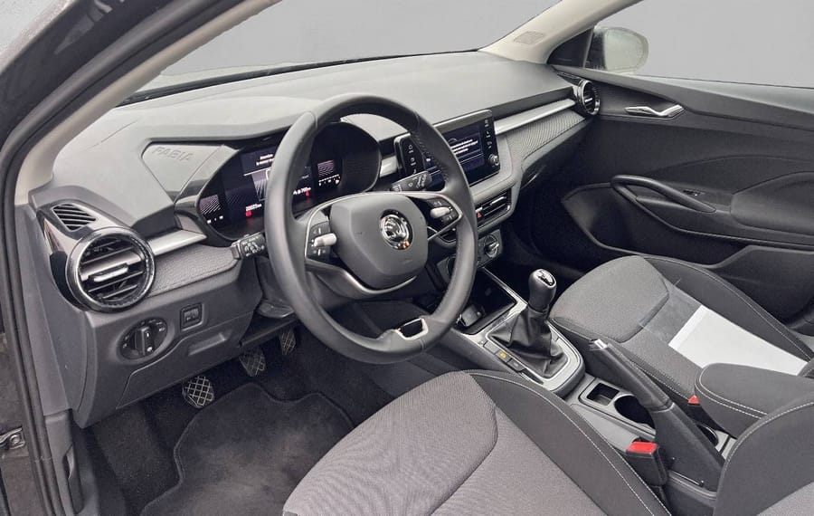 Choisissez votre skoda fabia chez CarGo Flex