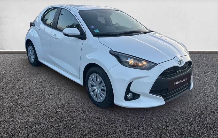 Choisissez votre toyota yaris chez CarGo Flex