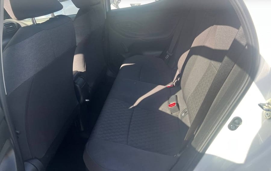 Choisissez votre toyota yaris chez CarGo Flex