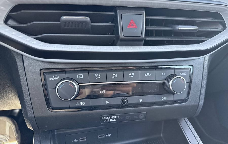 Choisissez votre seat ibiza chez CarGo Flex