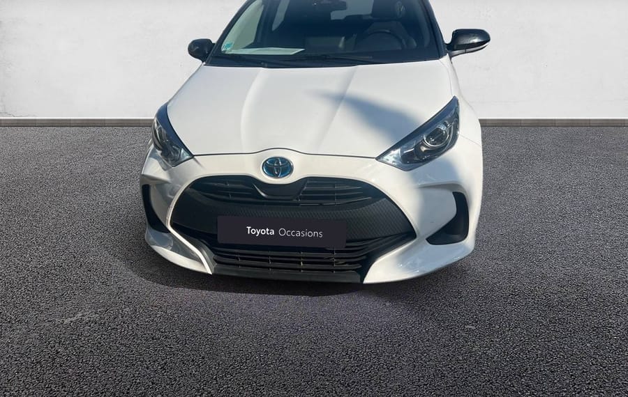 Choisissez votre toyota yaris chez CarGo Flex